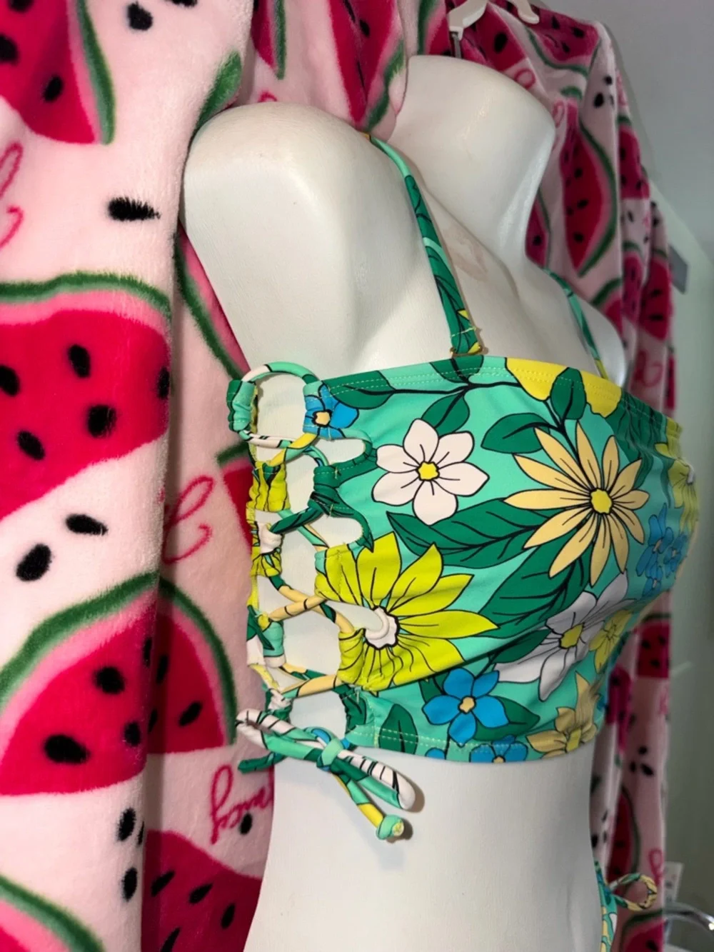 No Boundaries bright floral